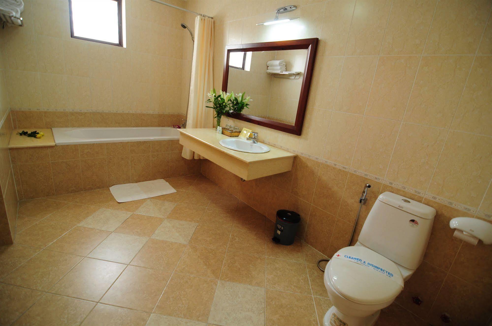 Phuoc Loc Tho 1 Hotel Cidade de Ho Chi Minh Exterior foto